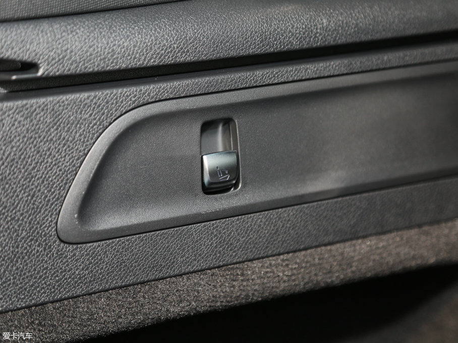 2017YGLC GLC 260 4MATICA