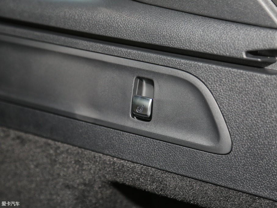 2017YGLC GLC 260 4MATICA