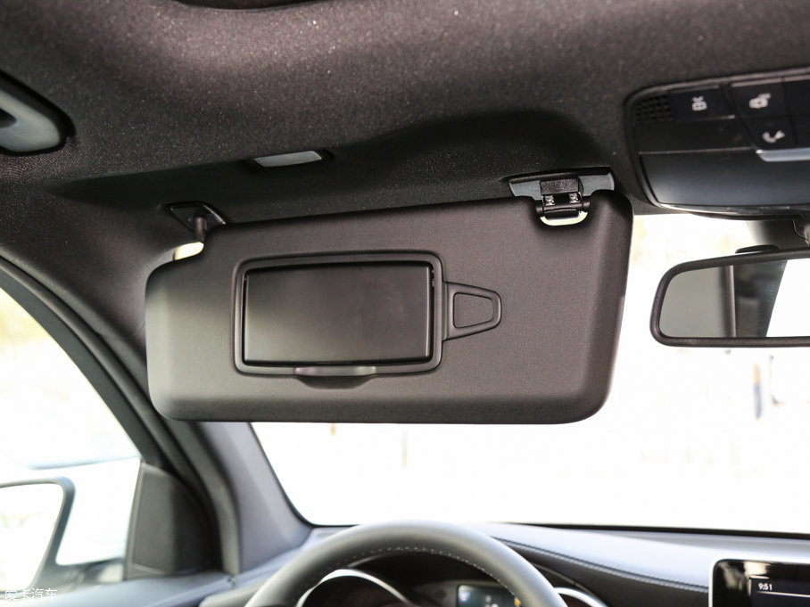 2017YGLC GLC 260 4MATICA