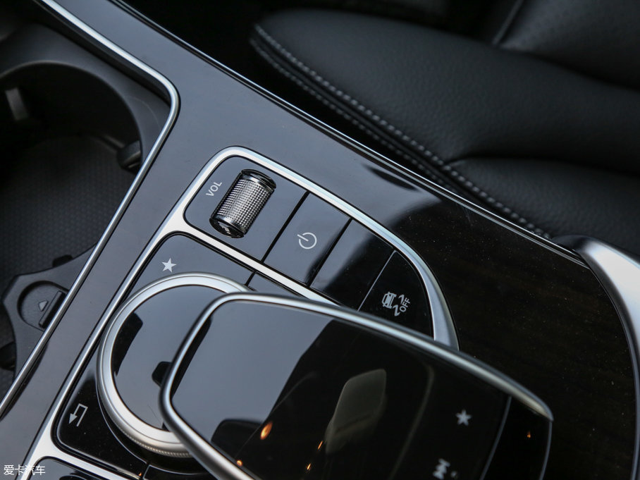 2017YGLC GLC 260 4MATICA