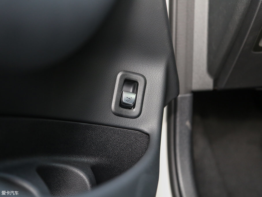 2017YGLC GLC 260 4MATICA