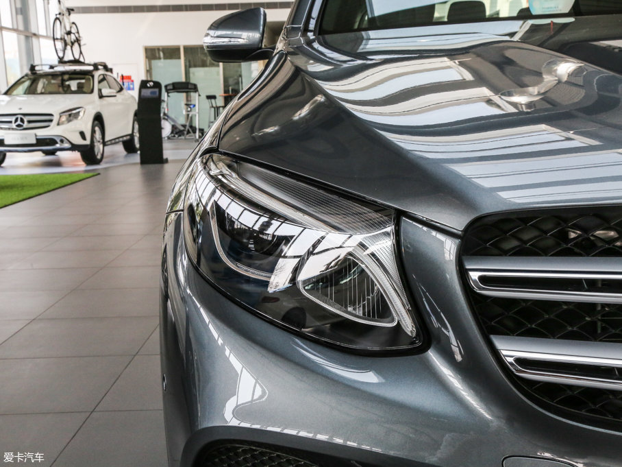 2017YGLC GLC 260 4MATICӸ