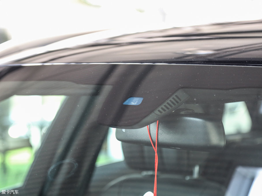 2017YGLC GLC 260 4MATICӸ