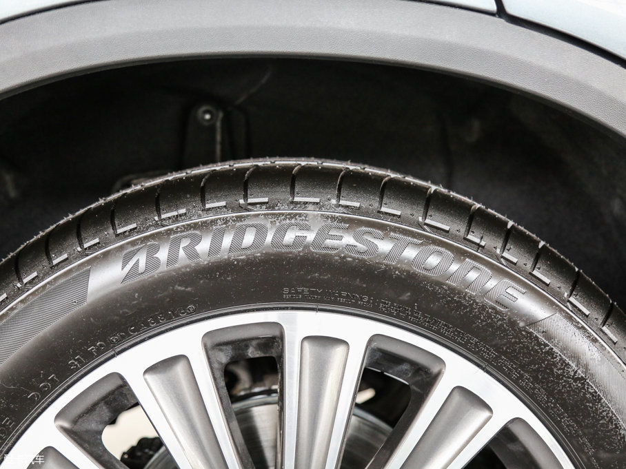 2017YGLC GLC 260 4MATICӸ