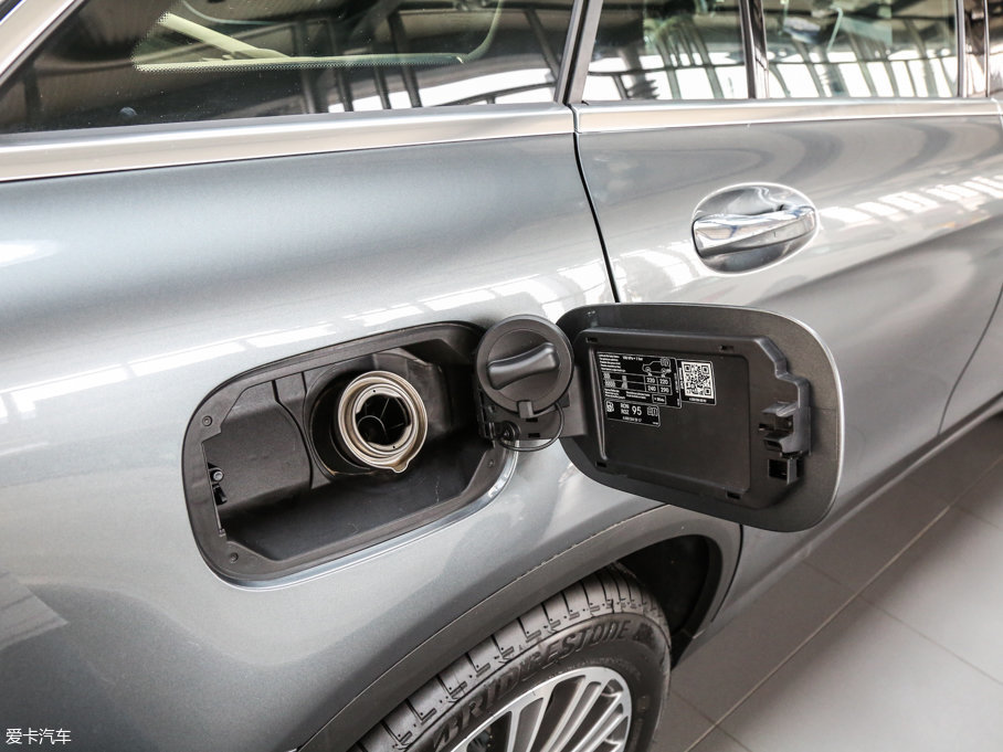 2017YGLC GLC 260 4MATICӸ