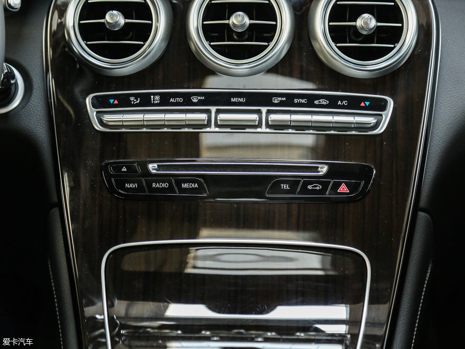 2017YGLC GLC 260 4MATICӸ