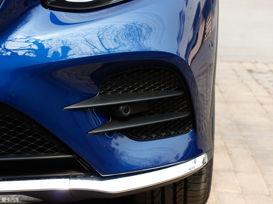 2017YGLC GLC 260 4MATIC(dng)