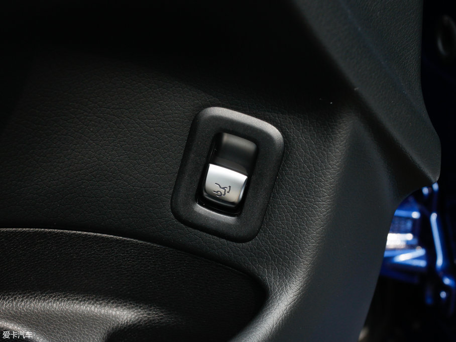 2017YGLC GLC 260 4MATICӸ