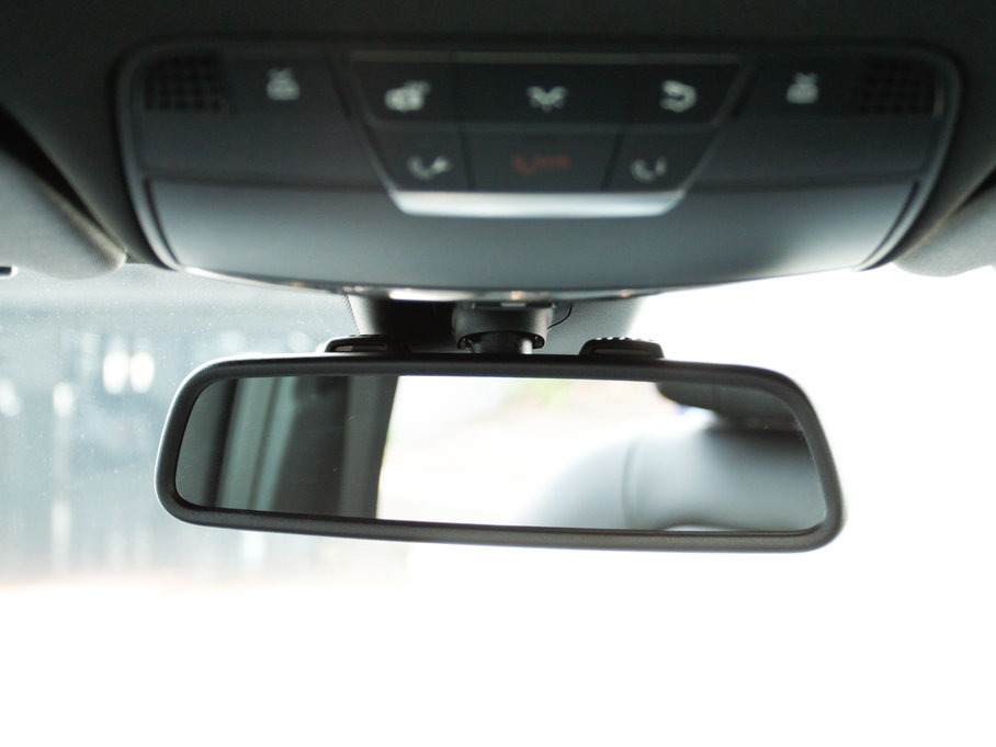 2017YGLC GLC 260 4MATIC(dng)