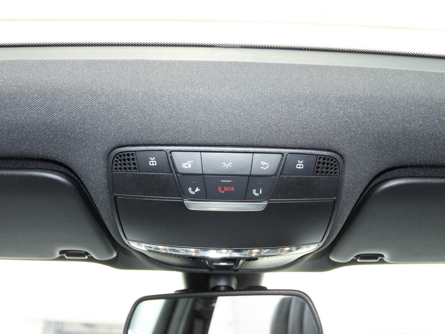 2017YGLC GLC 260 4MATICӸ