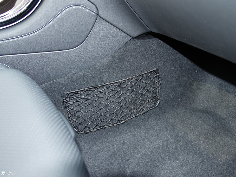 2017YGLC GLC 260 4MATICӸ