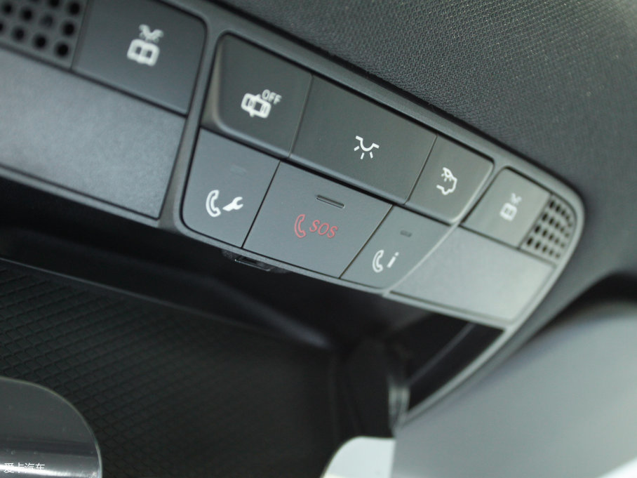 2017YGLC GLC 260 4MATICӸ