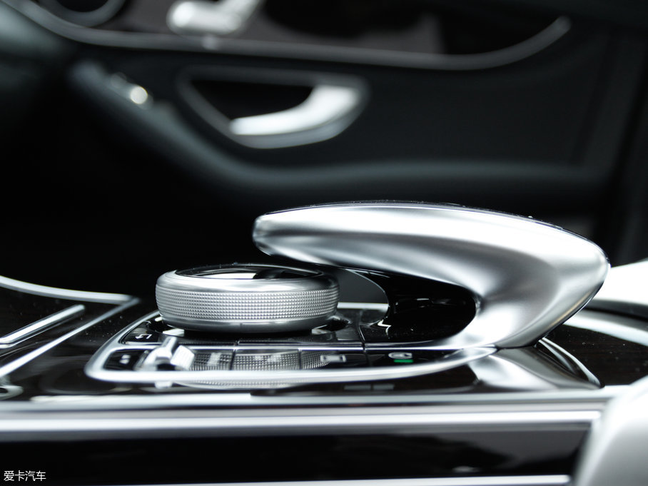 2017YGLC GLC 260 4MATICӸ