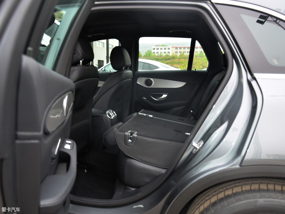 2017YGLC GLC 200 4MATIC