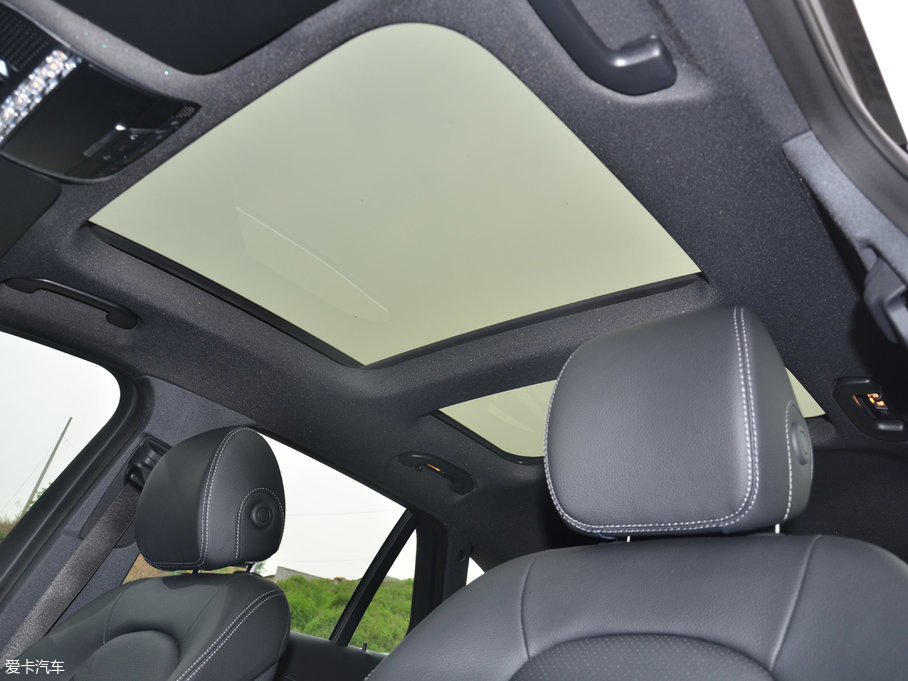 2017YGLC GLC 200 4MATIC