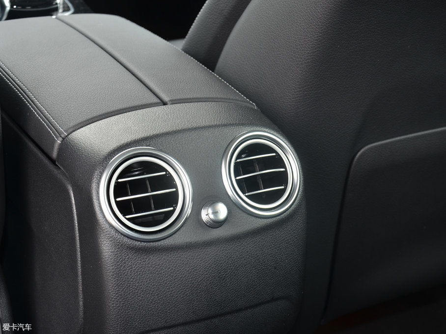 2017YGLC GLC 200 4MATIC