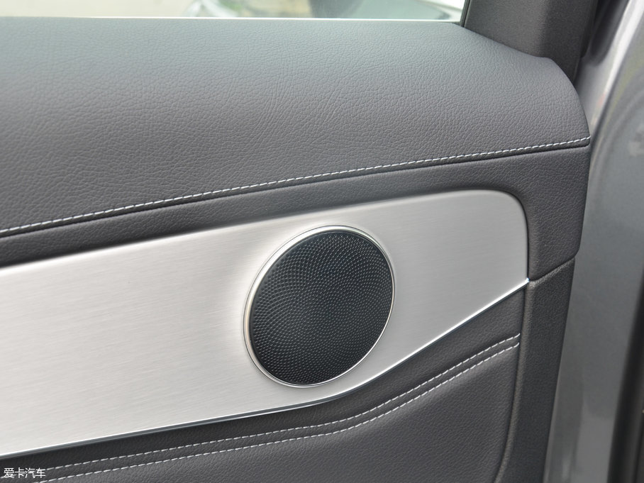 2017YGLC GLC 200 4MATIC