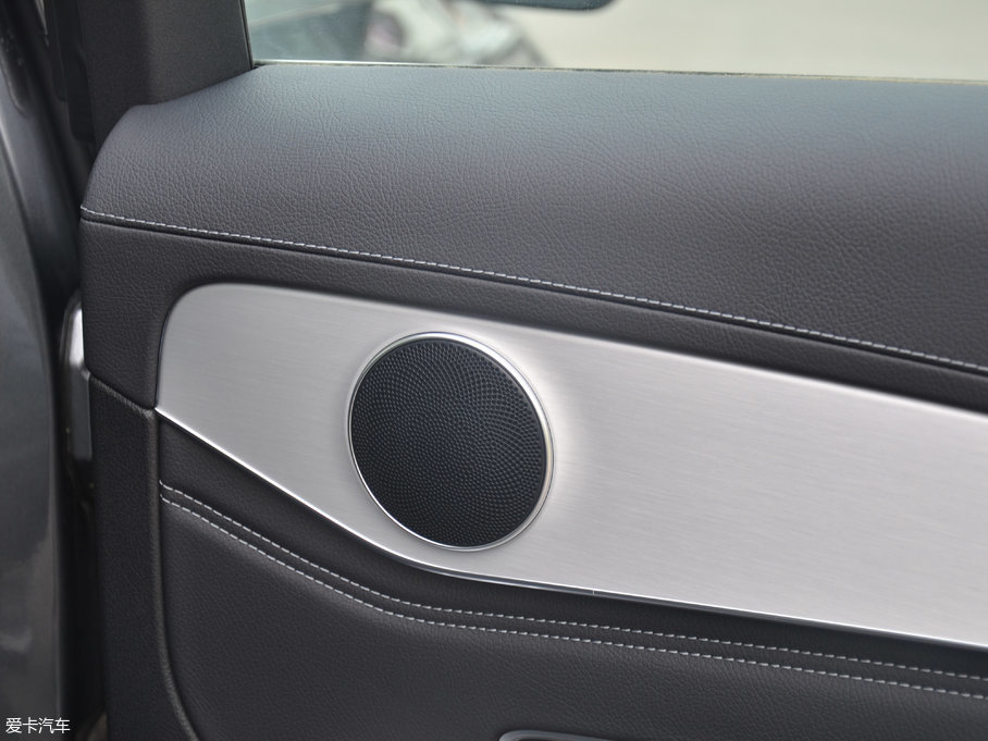 2017YGLC GLC 200 4MATIC