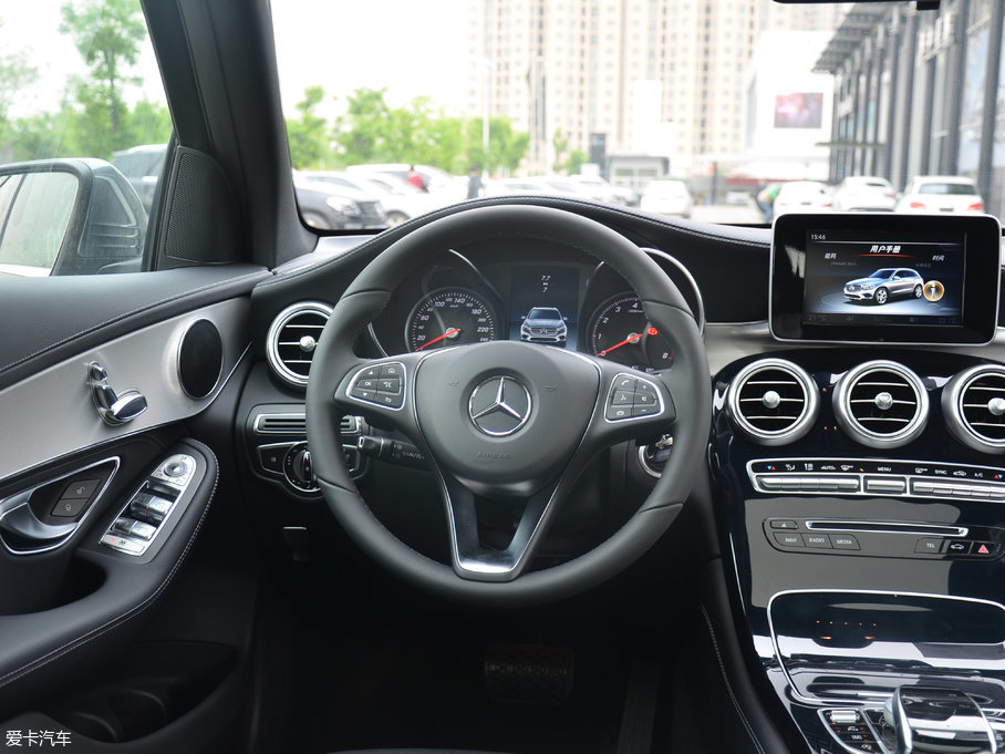 2017YGLC GLC 200 4MATIC