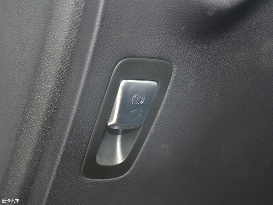 2017YGLC GLC 200 4MATIC