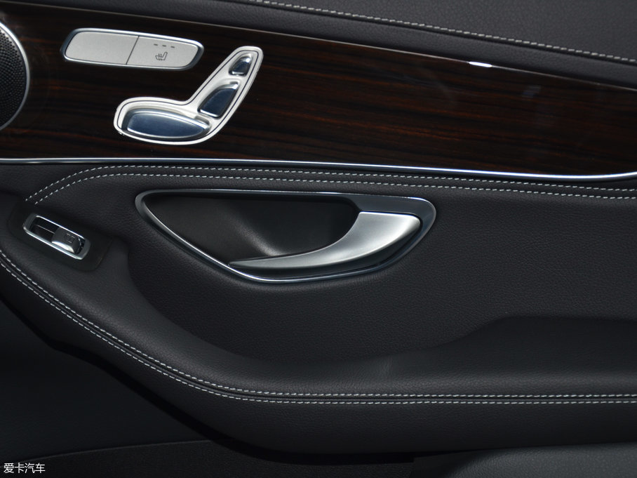 2017YGLC GLC 260 4MATICA