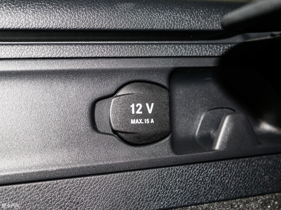 2017YGLC GLC 260 4MATICӸ