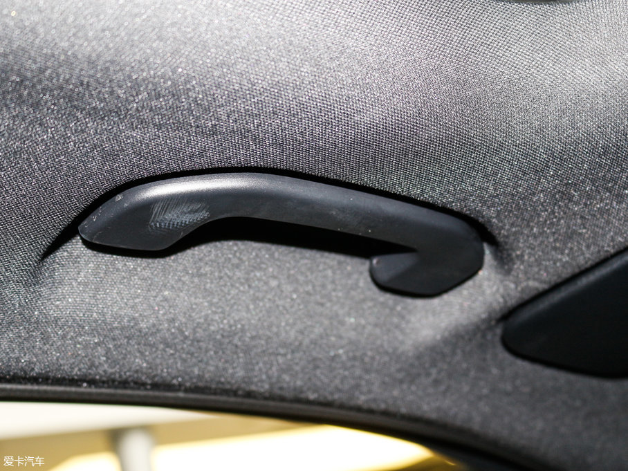 2017YGLC GLC 260 4MATIC(dng)