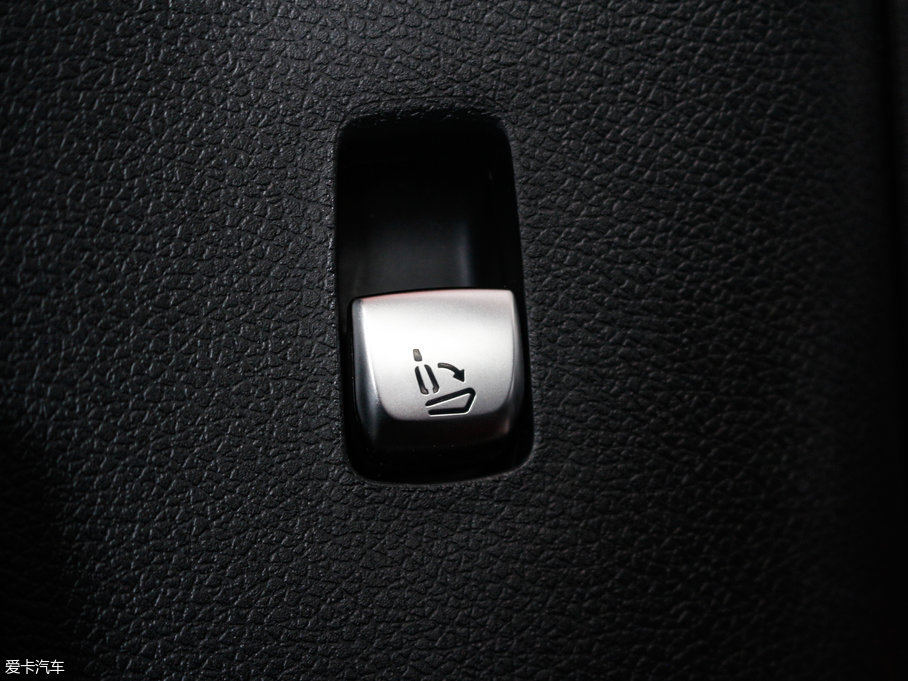 2017YGLC GLC 260 4MATICӸ