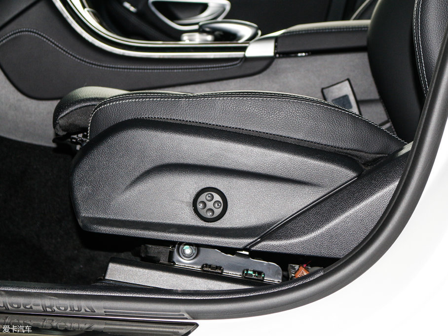 2017YGLC GLC 260 4MATICӸ