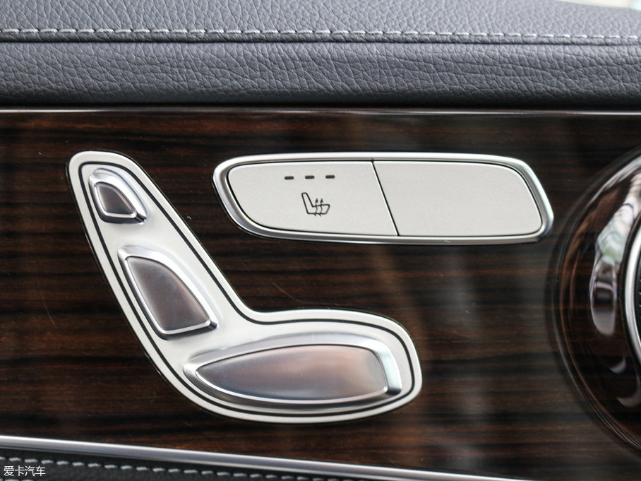 2017YGLC GLC 260 4MATICӸ