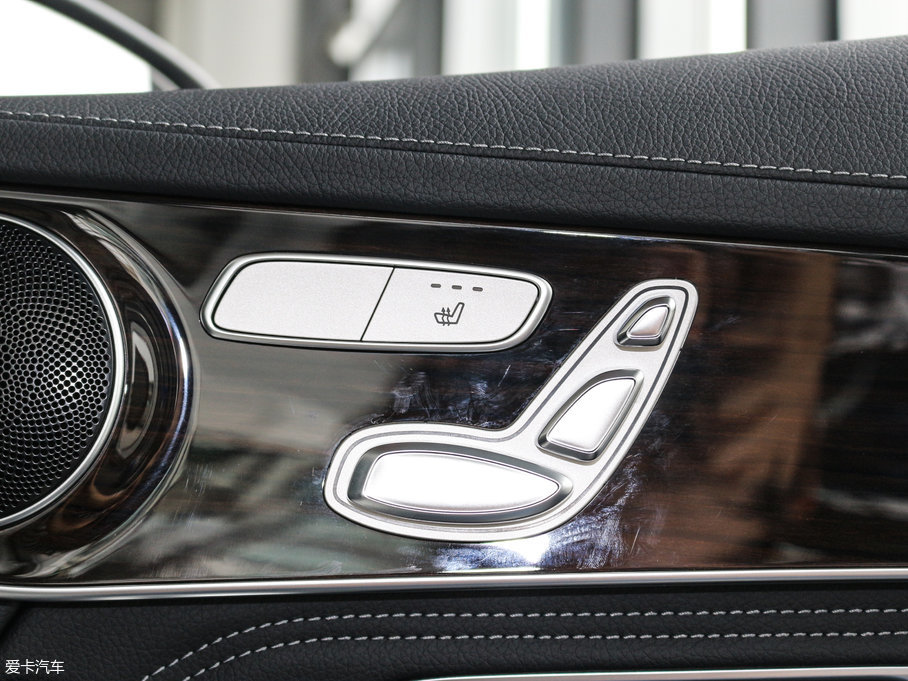 2017YGLC GLC 260 4MATIC(dng)