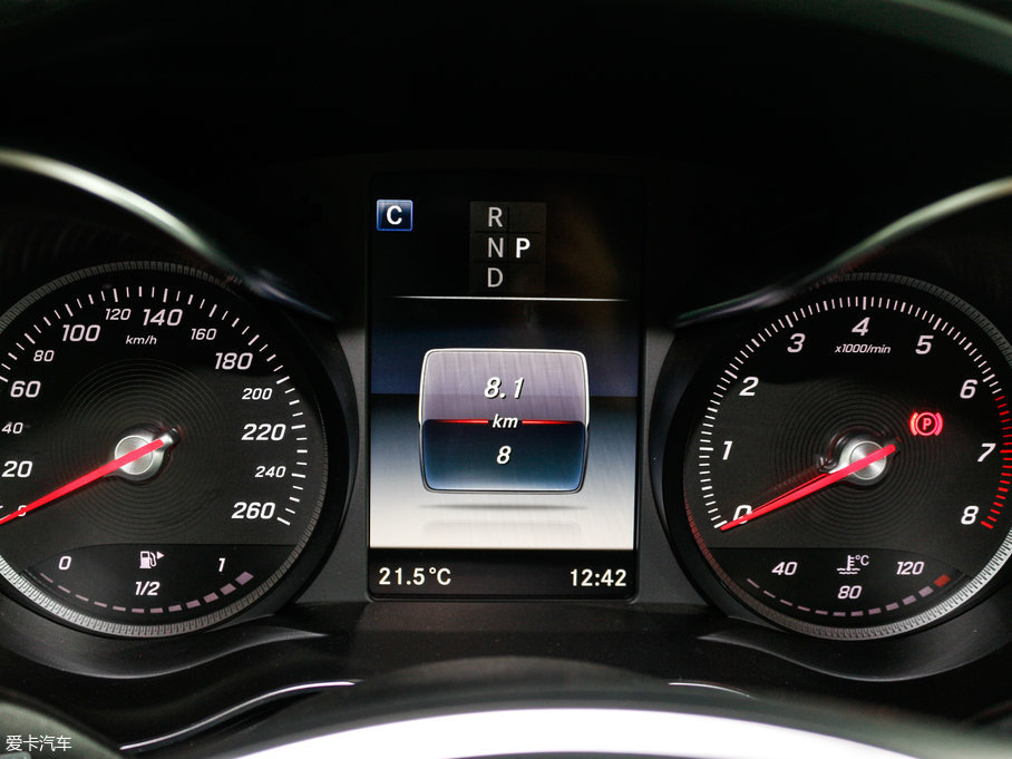 2017YGLC GLC 260 4MATIC(dng)