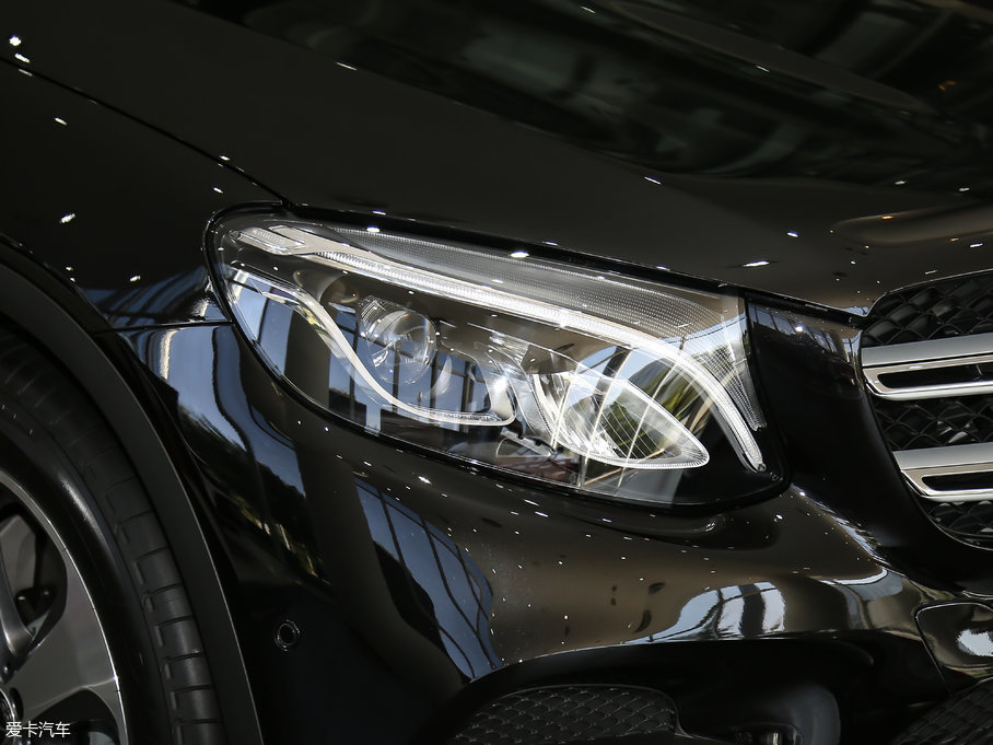 2017YGLC GLC 260 4MATICA