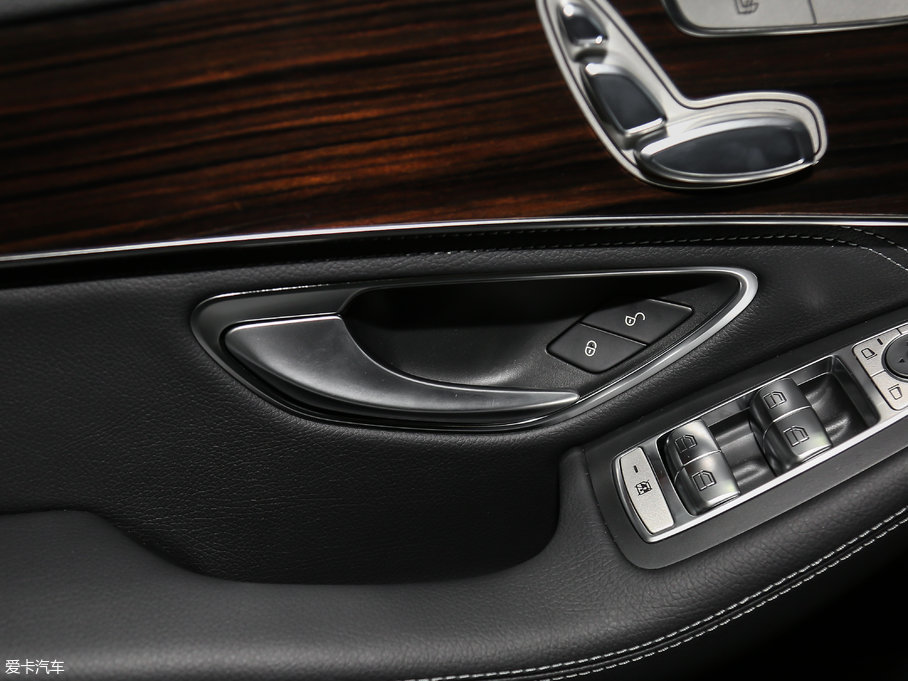 2017YGLC GLC 260 4MATICA