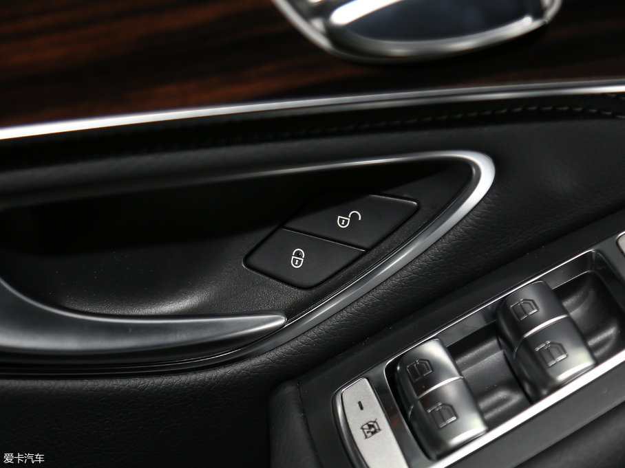 2017YGLC GLC 260 4MATICA