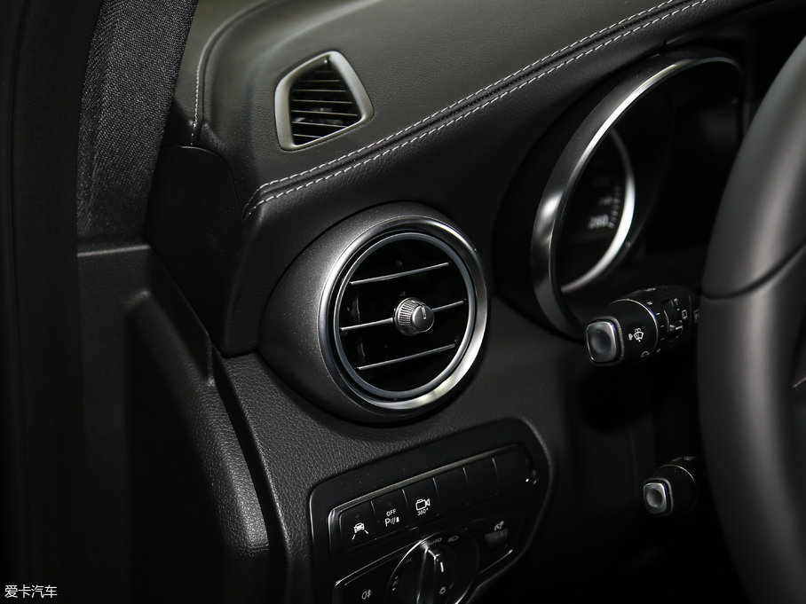 2017YGLC GLC 260 4MATICA