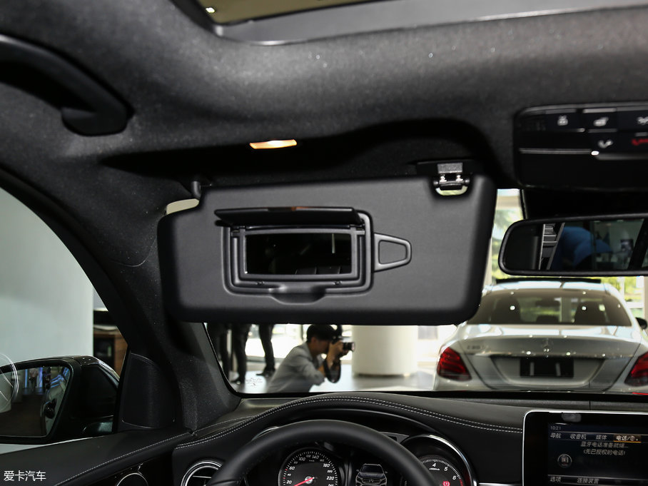 2017YGLC GLC 260 4MATICA