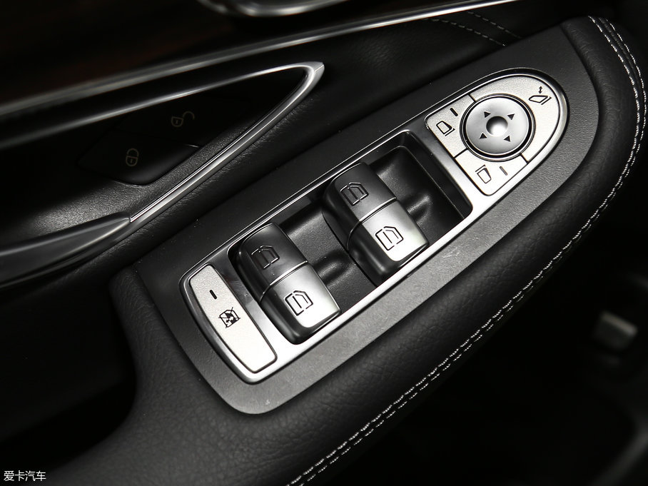 2017YGLC GLC 260 4MATICA