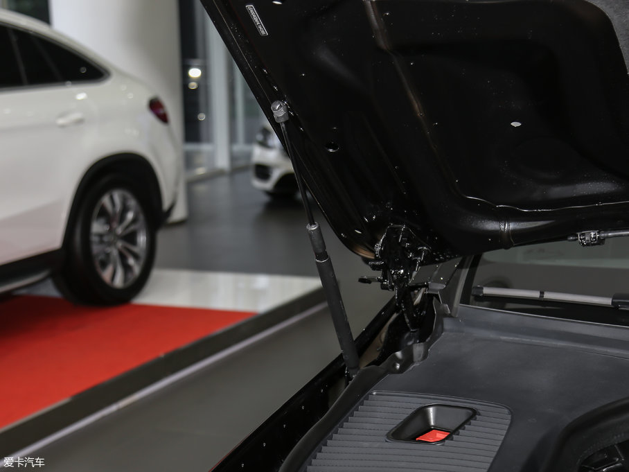 2017YGLC GLC 260 4MATICA