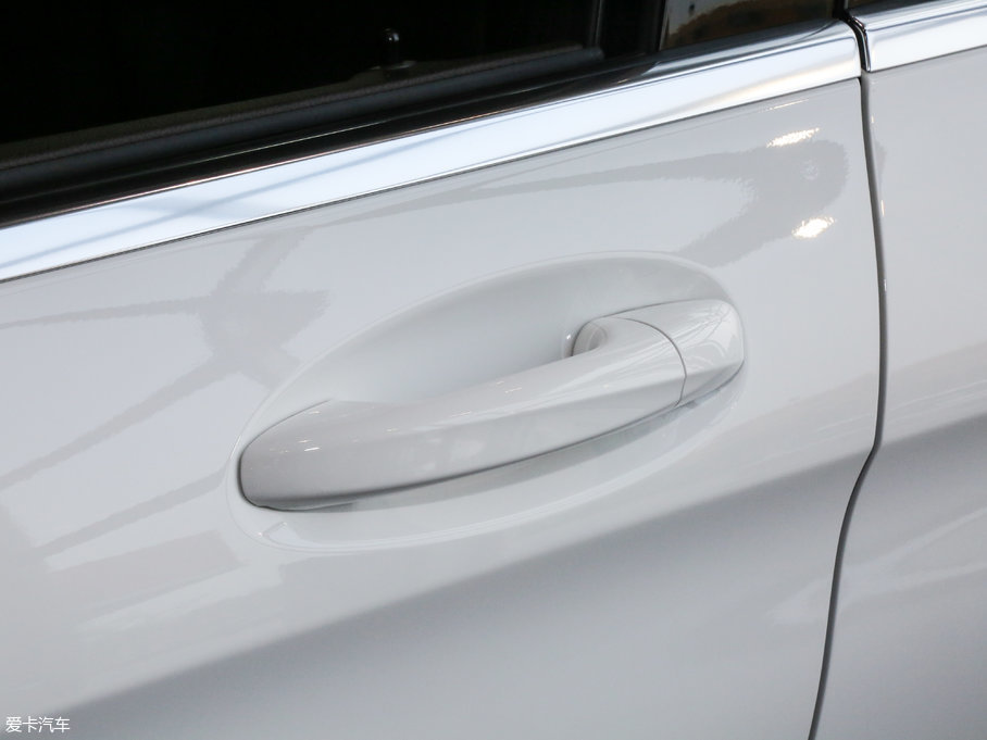 2017YGLC GLC 200 4MATIC