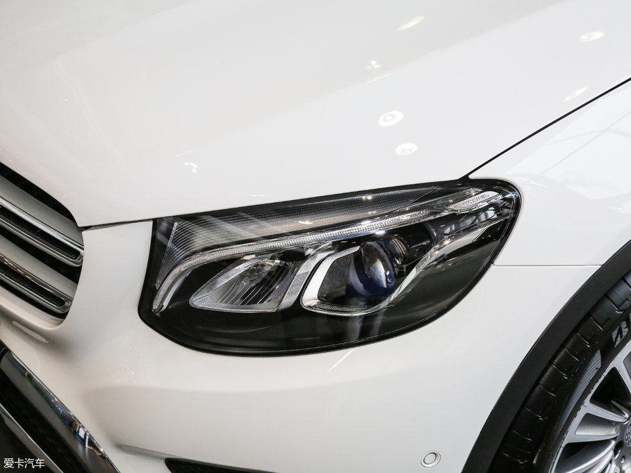 2017YGLC GLC 200 4MATIC