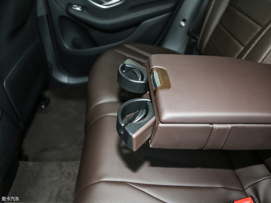 2017YGLC GLC 200 4MATIC