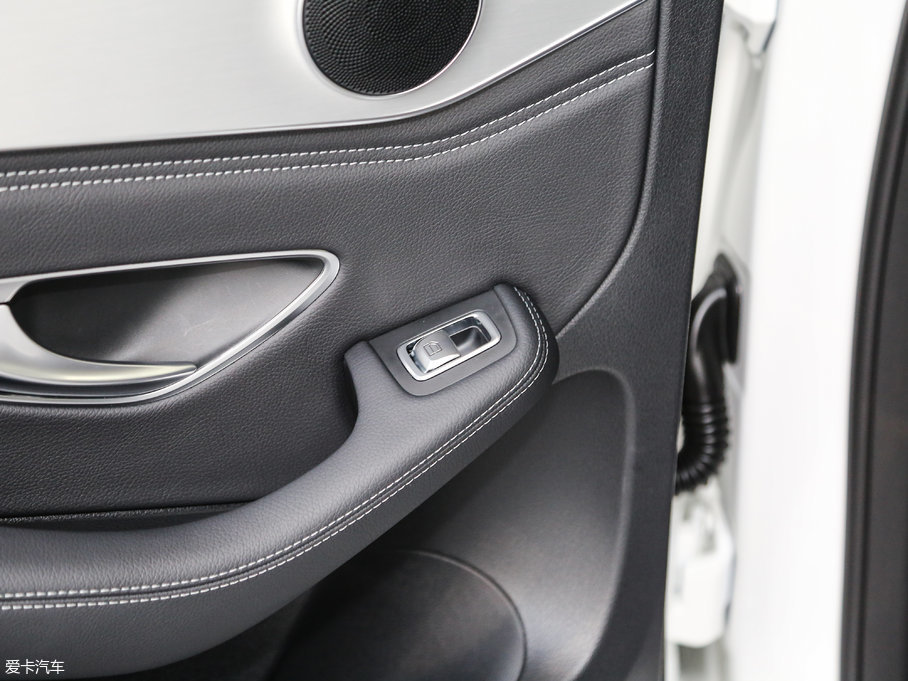 2017YGLC GLC 200 4MATIC