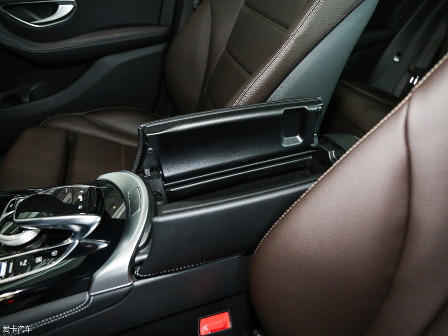 2017YGLC GLC 200 4MATIC