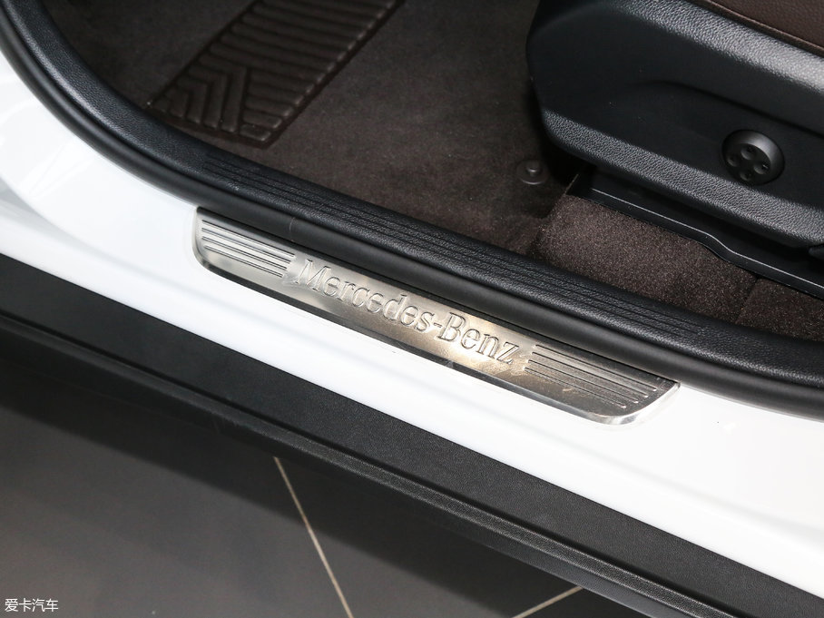 2017YGLC GLC 200 4MATIC