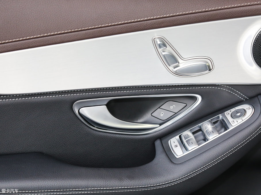 2017YGLC GLC 200 4MATIC