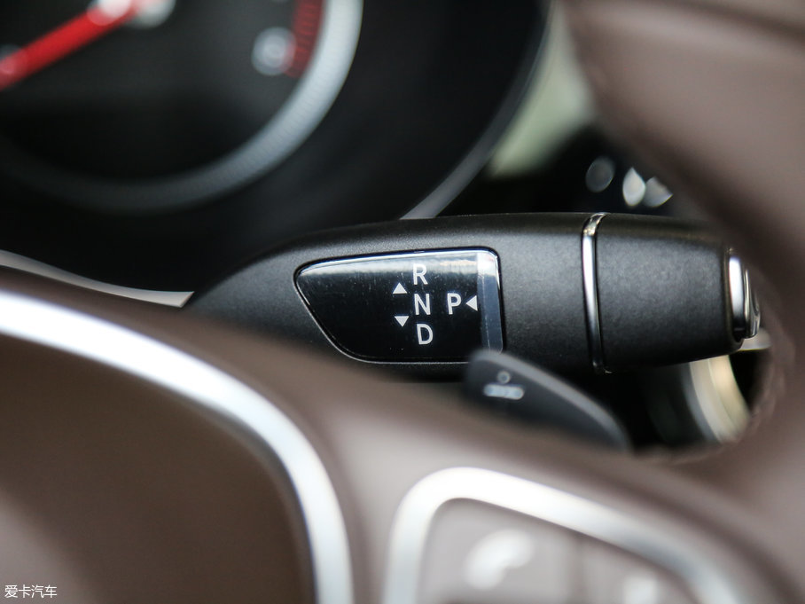 2017YGLC GLC 200 4MATIC