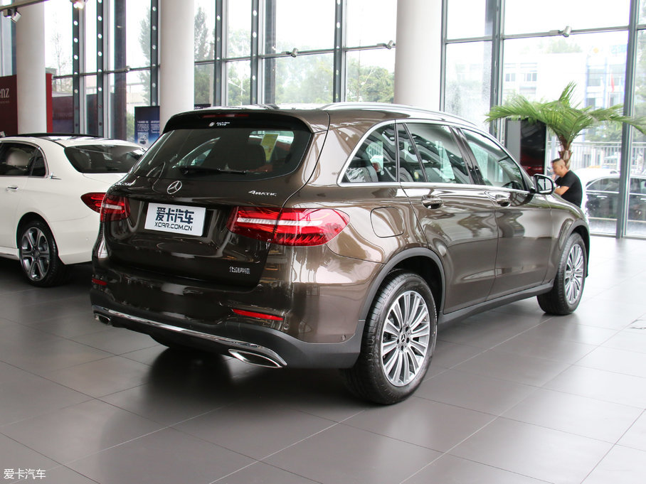 2017YGLC GLC 260 4MATICӸ