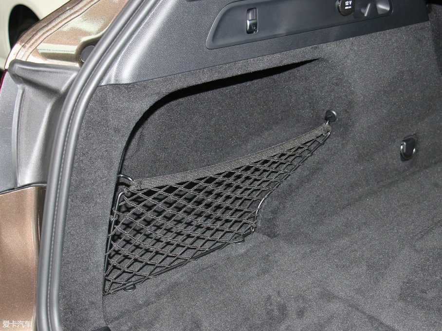 2017YGLC GLC 260 4MATICӸ