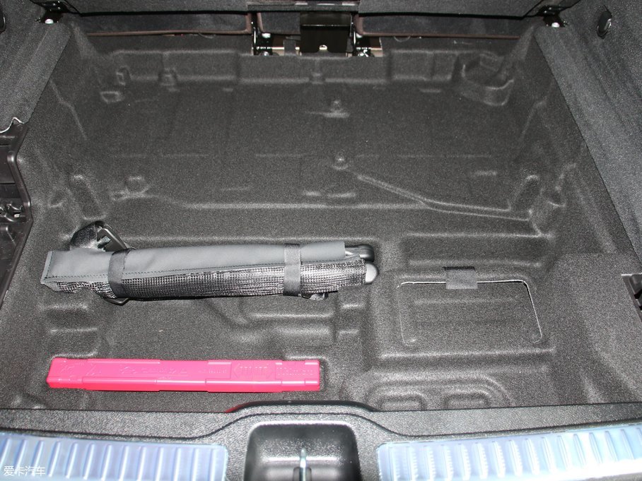 2017YGLC GLC 260 4MATICӸ